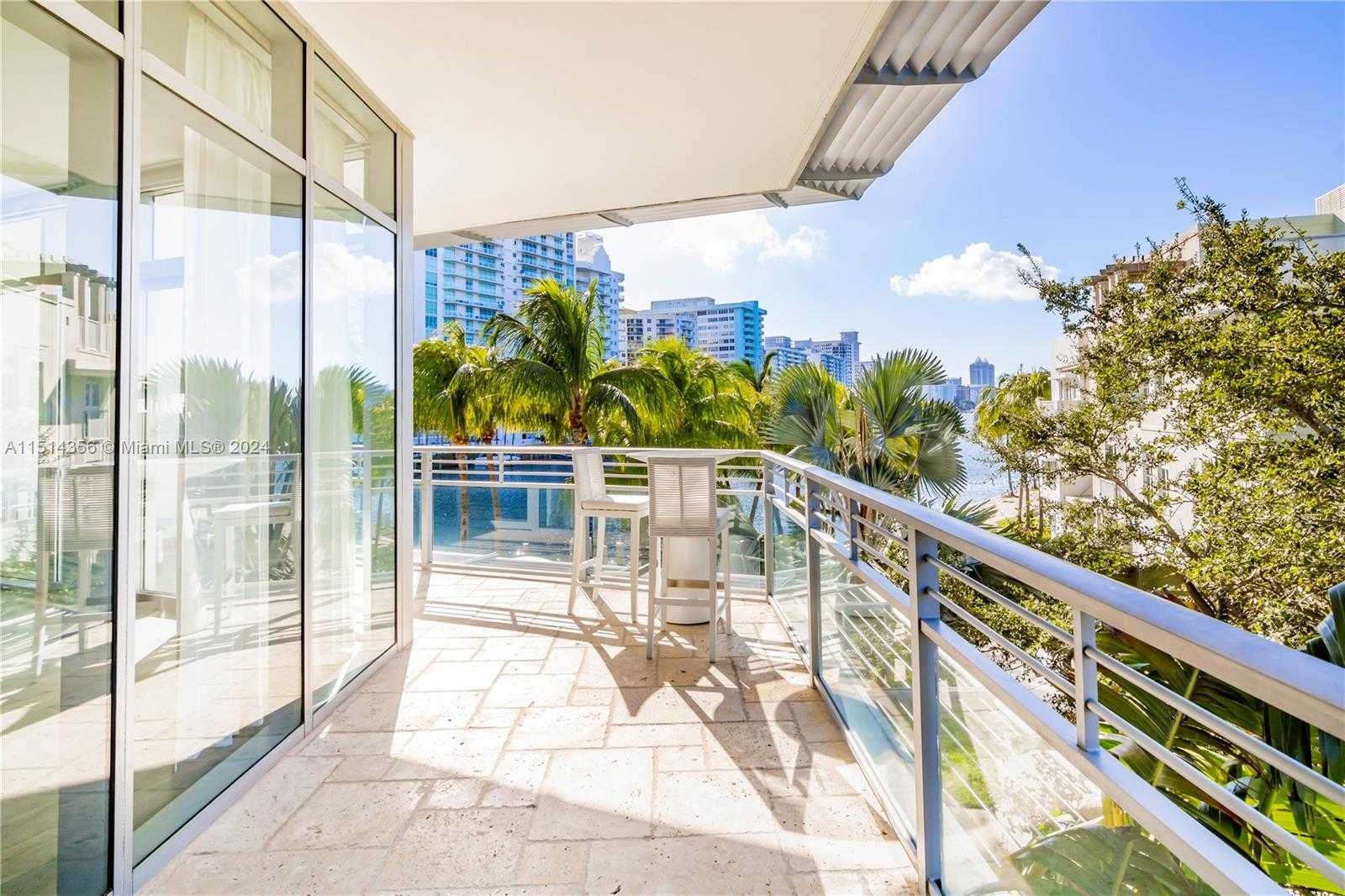 Small Image of 6101 AQUA AVE #302, Miami Beach Number 24