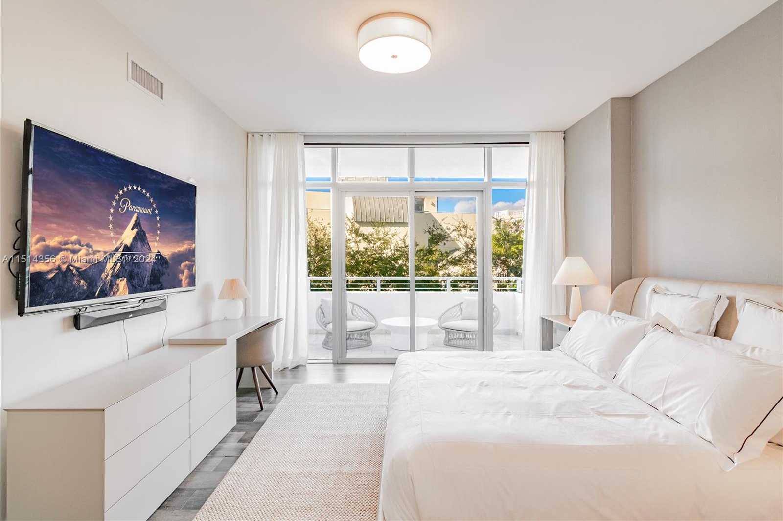 Small Image of 6101 AQUA AVE #302, Miami Beach Number 8