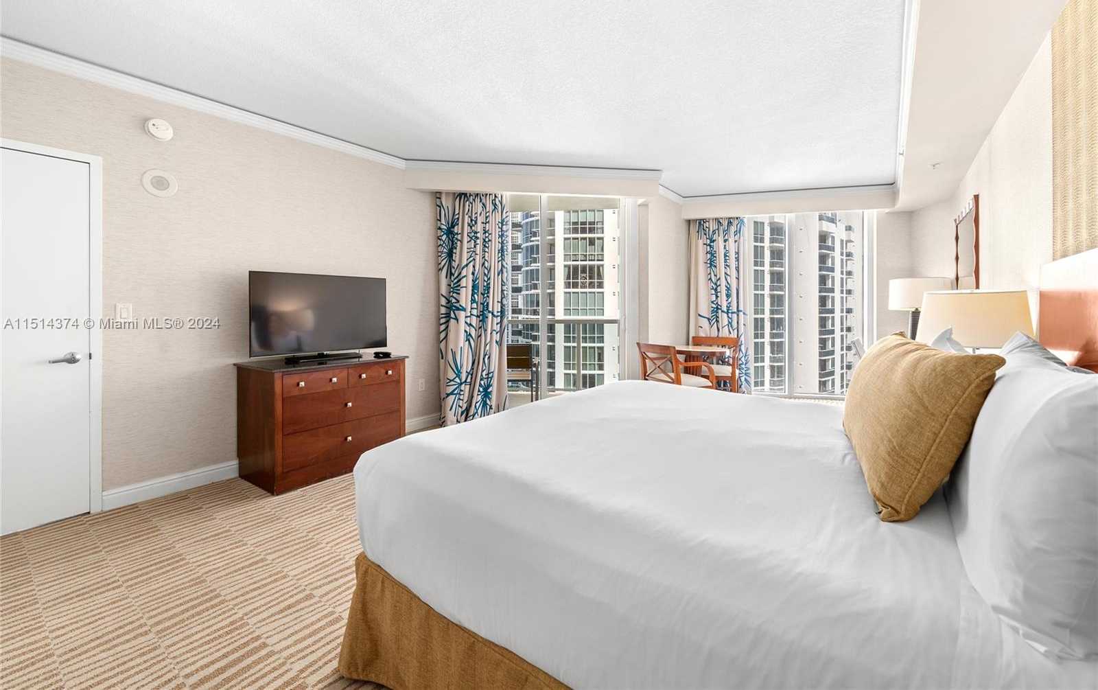 Small Image of 18001 COLLINS AVE #1205, Sunny Isles Beach Number 11