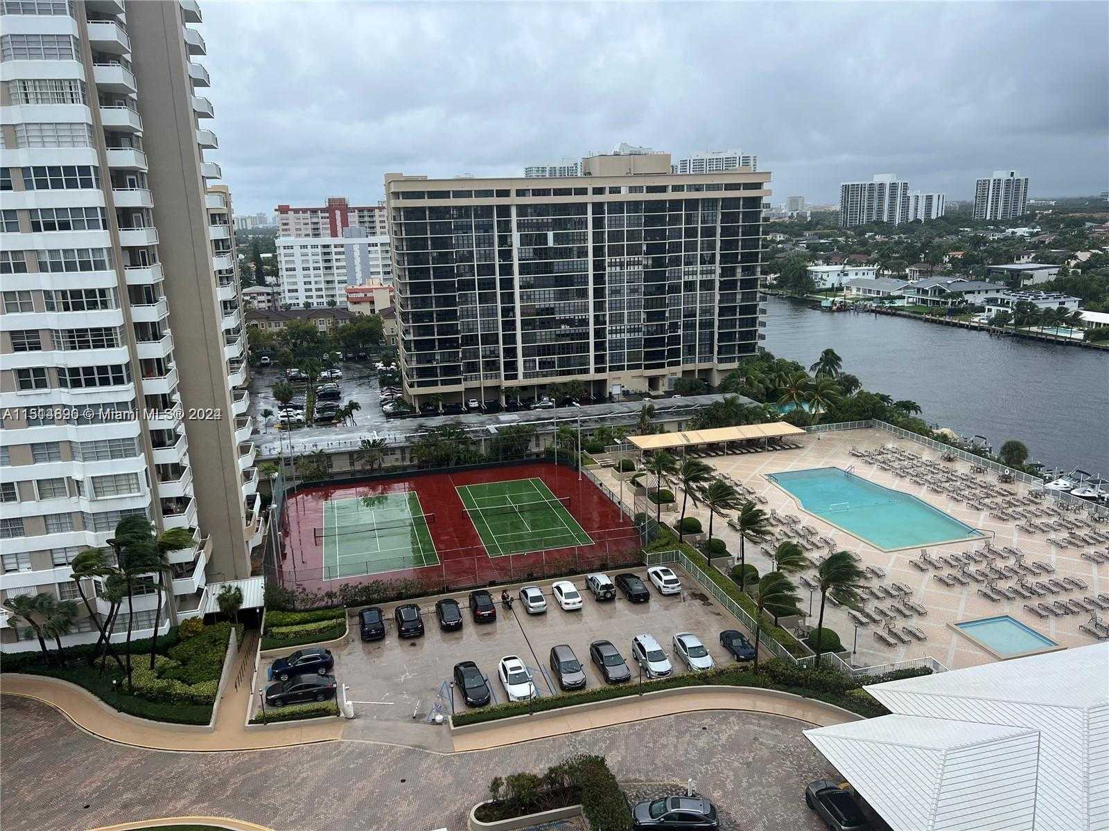 Small Image of 1965 SOUTH OCEAN DR #12C, Hallandale Beach Number 5
