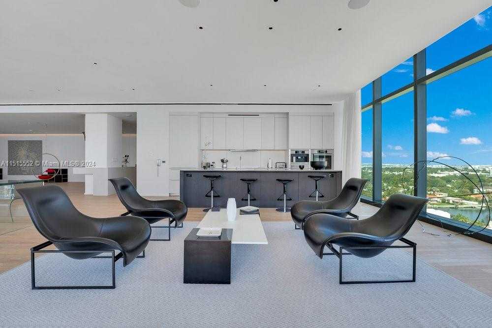 Small Image of 2901 COLLINS AVE #1501, Miami Beach Number 10