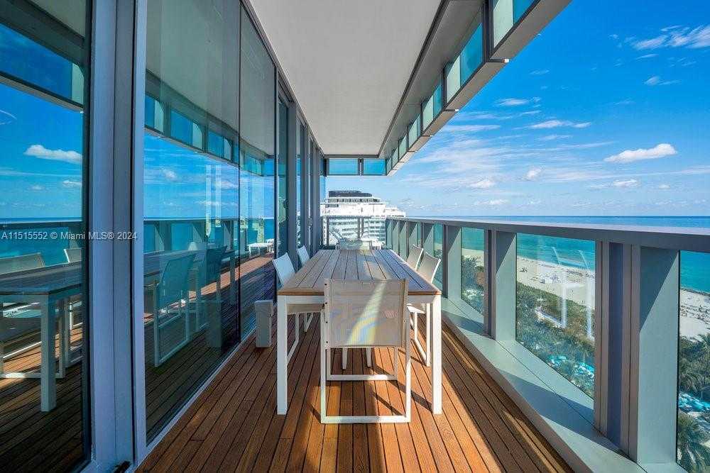 Small Image of 2901 COLLINS AVE #1501, Miami Beach Number 17