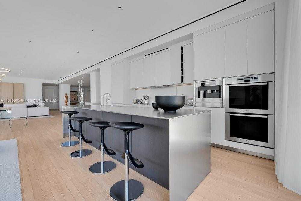 Small Image of 2901 COLLINS AVE #1501, Miami Beach Number 27
