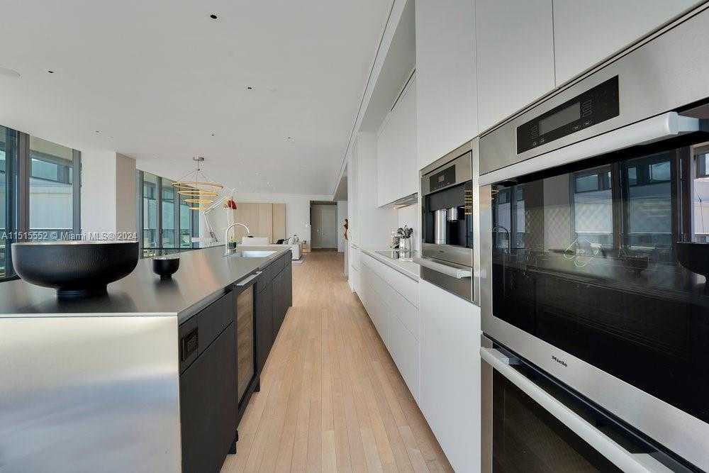 Small Image of 2901 COLLINS AVE #1501, Miami Beach Number 29