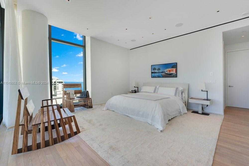 Small Image of 2901 COLLINS AVE #1501, Miami Beach Number 32
