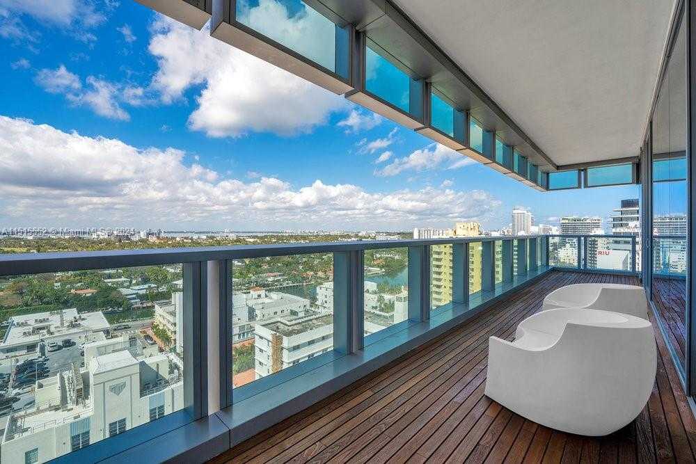 Small Image of 2901 COLLINS AVE #1501, Miami Beach Number 42