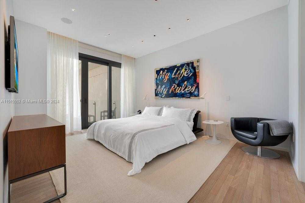 Small Image of 2901 COLLINS AVE #1501, Miami Beach Number 43