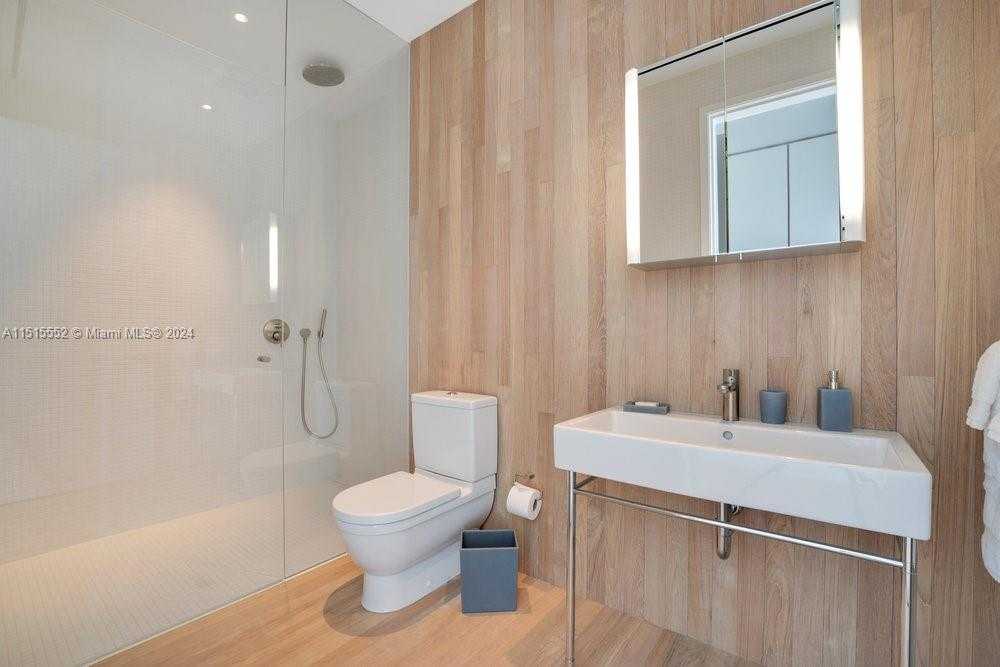 Small Image of 2901 COLLINS AVE #1501, Miami Beach Number 51