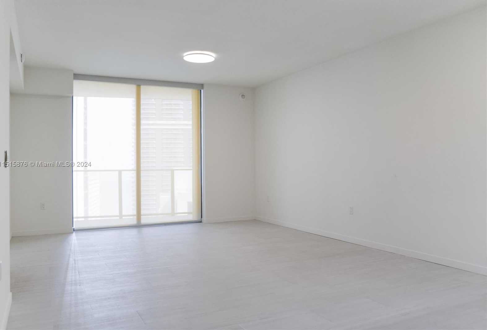 Small Image of 1000 BRICKELL PLZ #3703, Miami Number 5