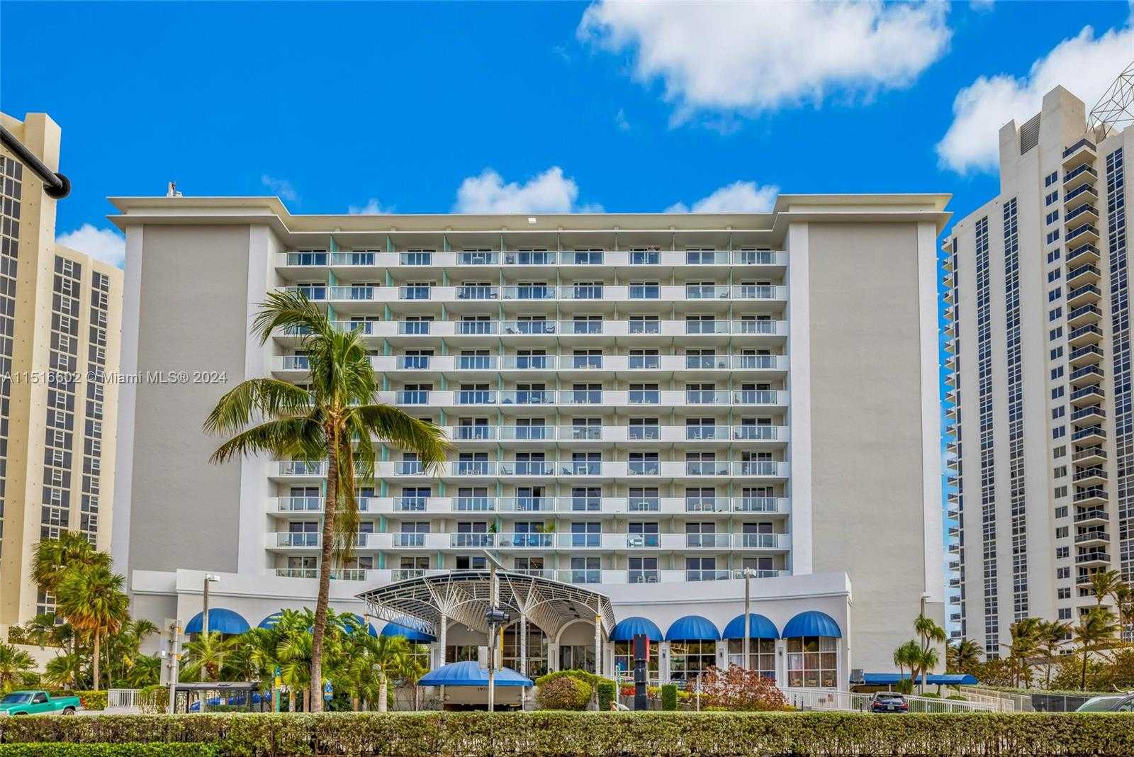 Small Image of 19201 NORTH COLLINS AVE #1117, Sunny Isles Beach Number 18