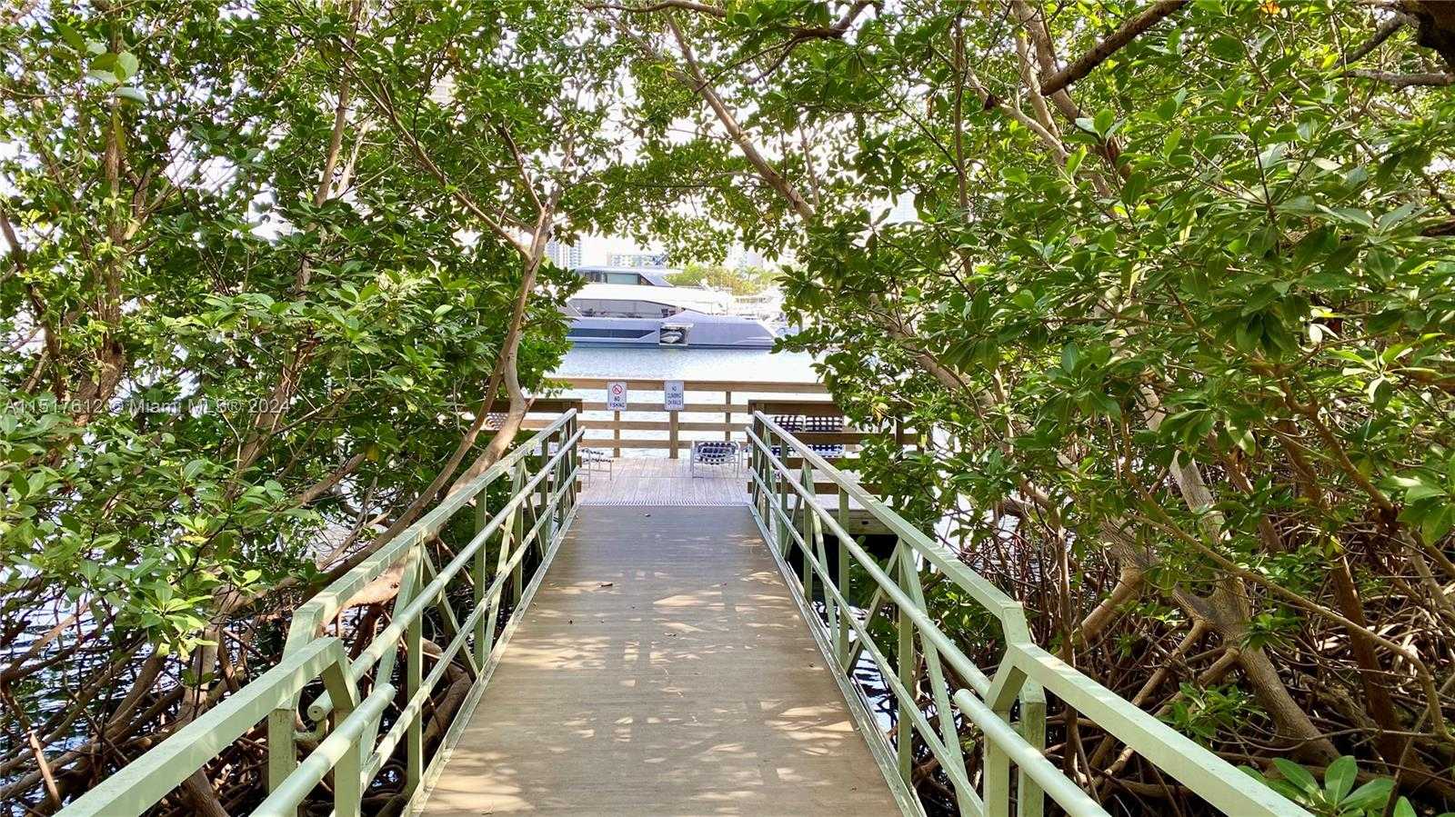 Small Image of 19901 EAST COUNTRY CLUB DR #2103, Aventura Number 18