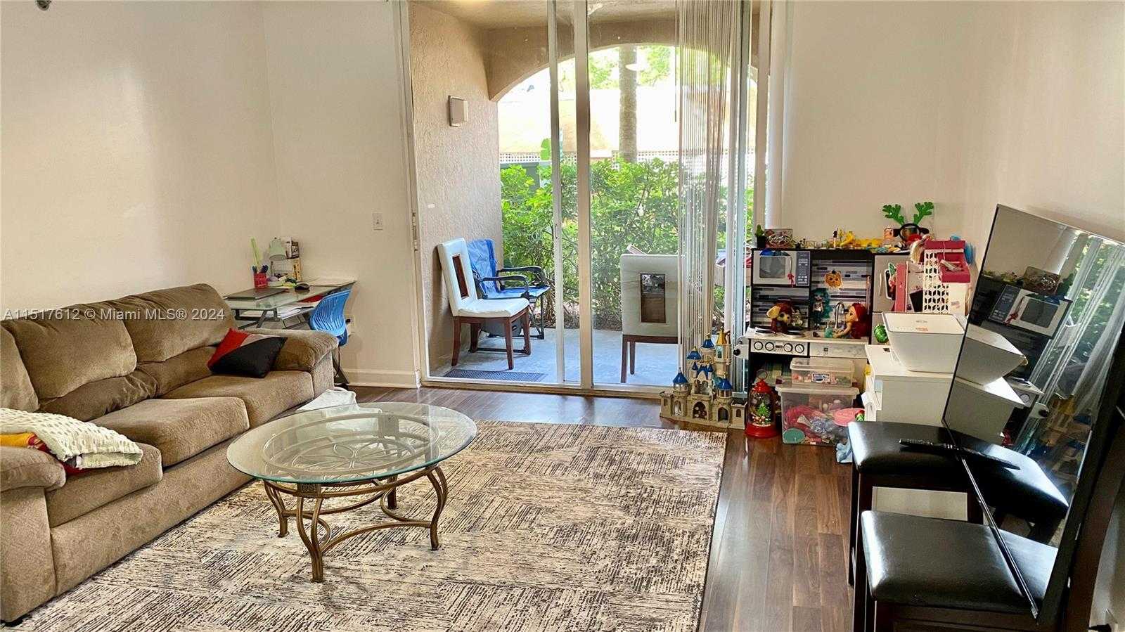 Small Image of 19901 EAST COUNTRY CLUB DR #2103, Aventura Number 2