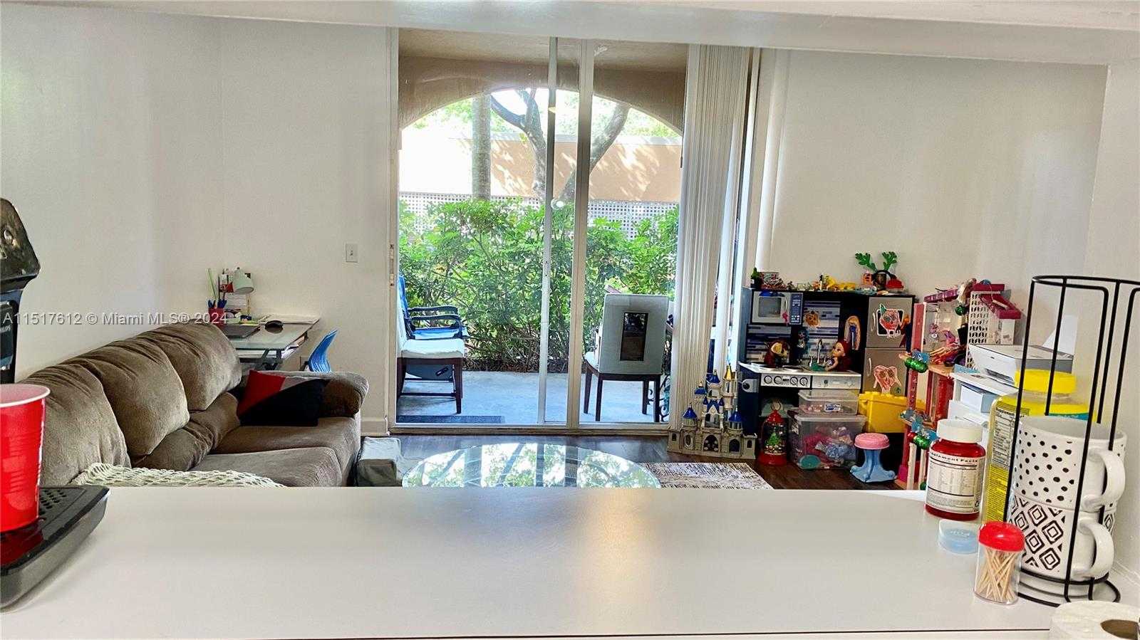 Small Image of 19901 EAST COUNTRY CLUB DR #2103, Aventura Number 6