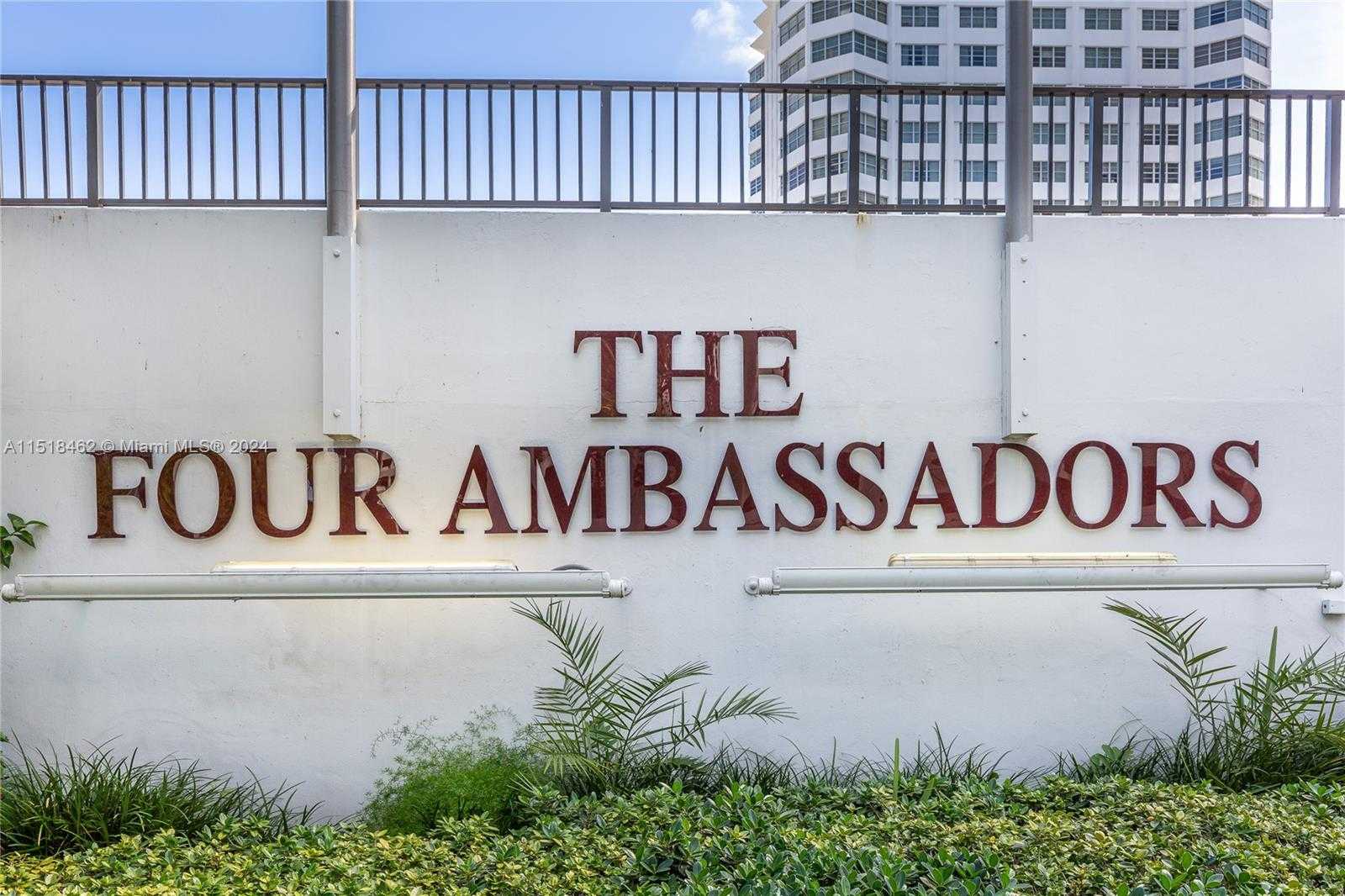 Small Image of 905 BRICKELL BAY DR #2028, Miami Number 14