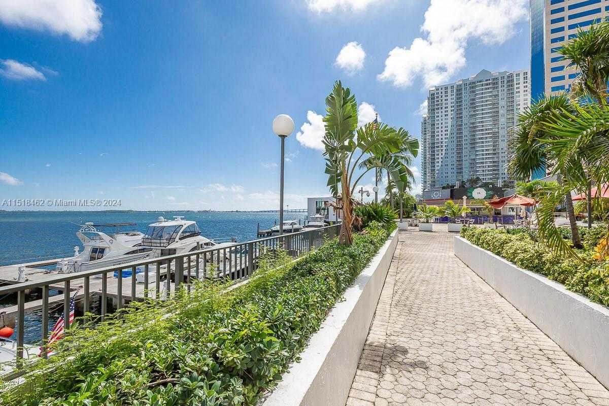 Small Image of 905 BRICKELL BAY DR #2028, Miami Number 17