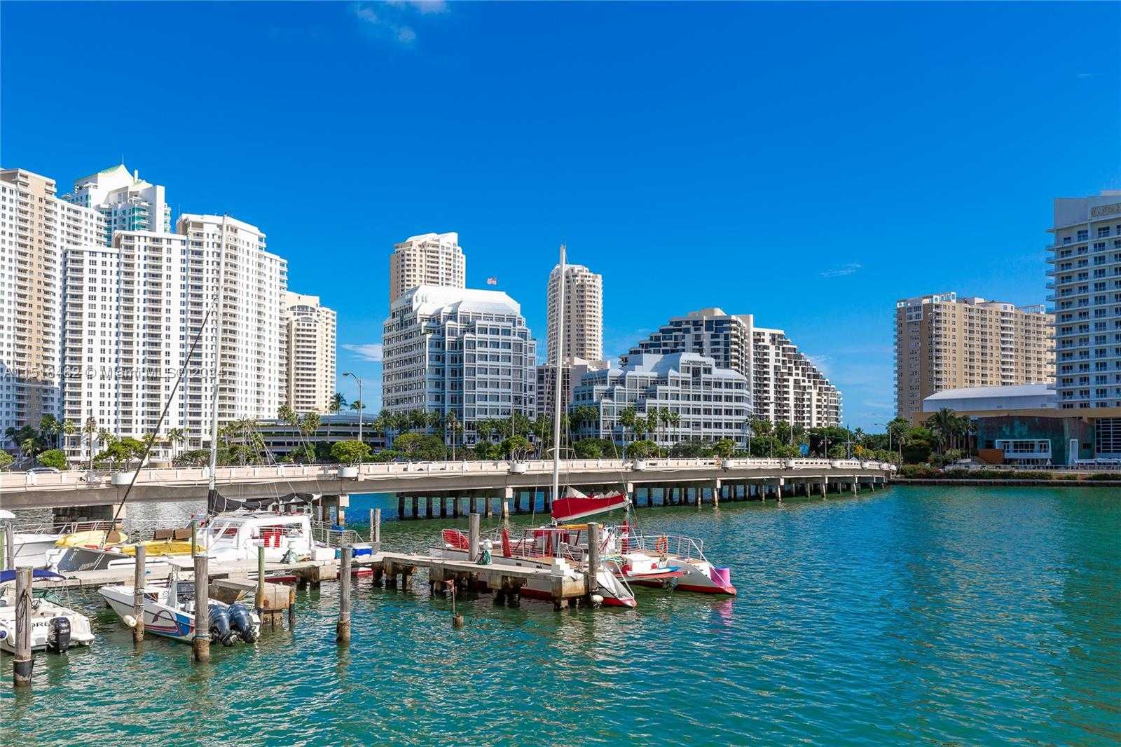 Small Image of 905 BRICKELL BAY DR #2028, Miami Number 2