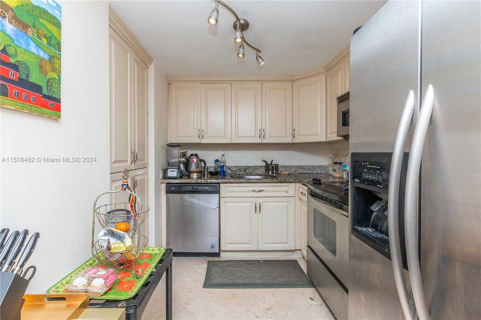 Small Image of 905 BRICKELL BAY DR #2028, Miami Number 25
