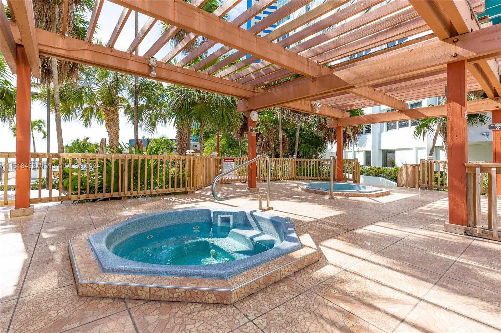 Small Image of 905 BRICKELL BAY DR #2028, Miami Number 6