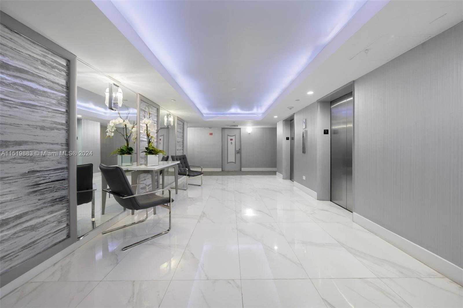 Small Image of 5055 COLLINS AVE #5A, Miami Beach Number 31