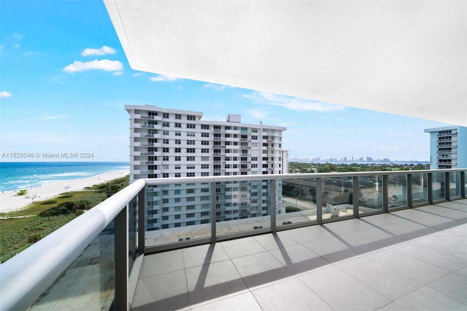 Small Image of 5875 COLLINS AVE #1102, Miami Beach Number 35