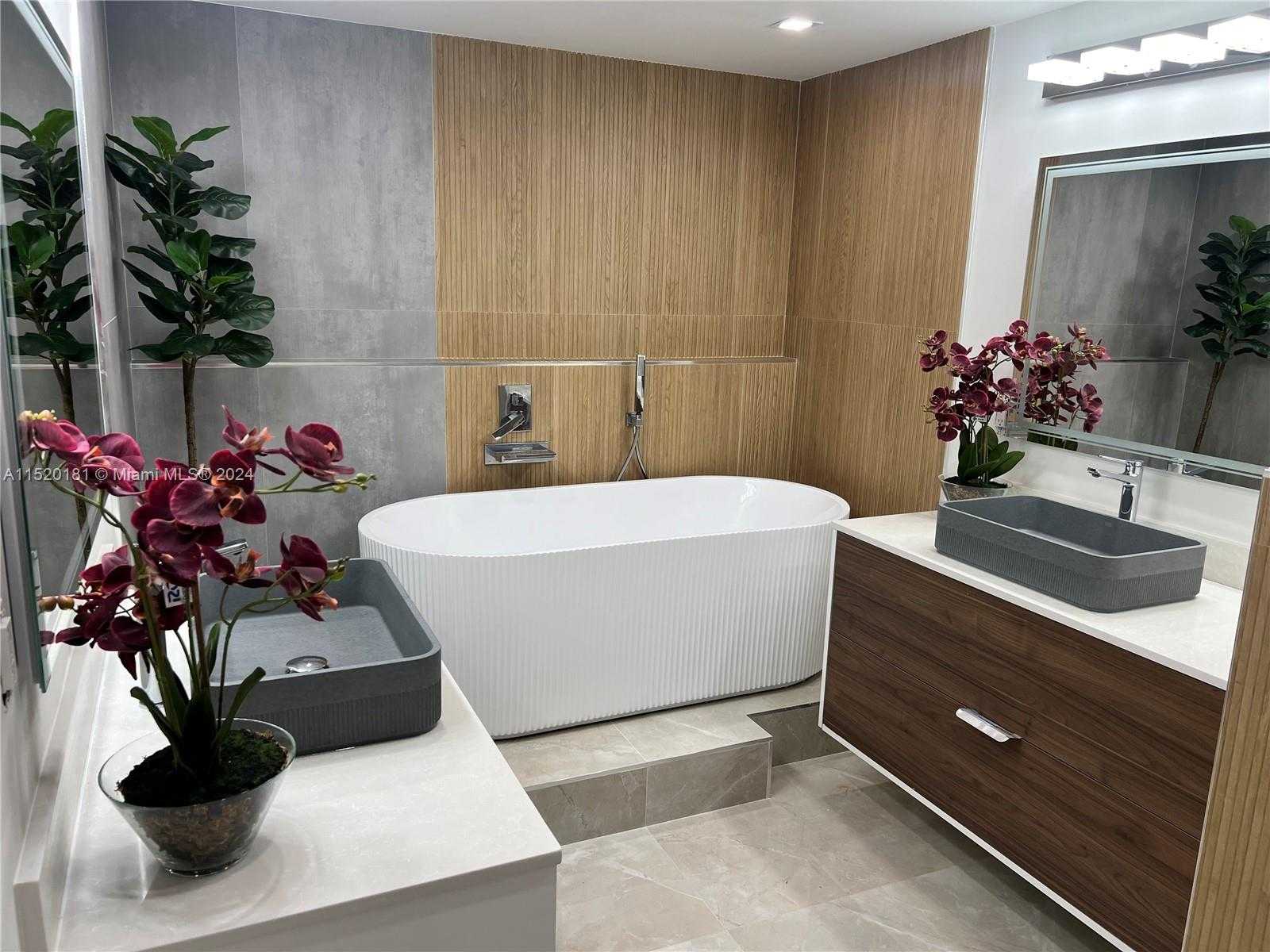 Small Image of 231 #1203, Sunny Isles Beach Number 5
