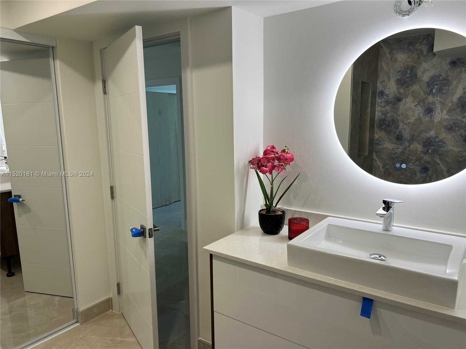 Small Image of 231 #1203, Sunny Isles Beach Number 9