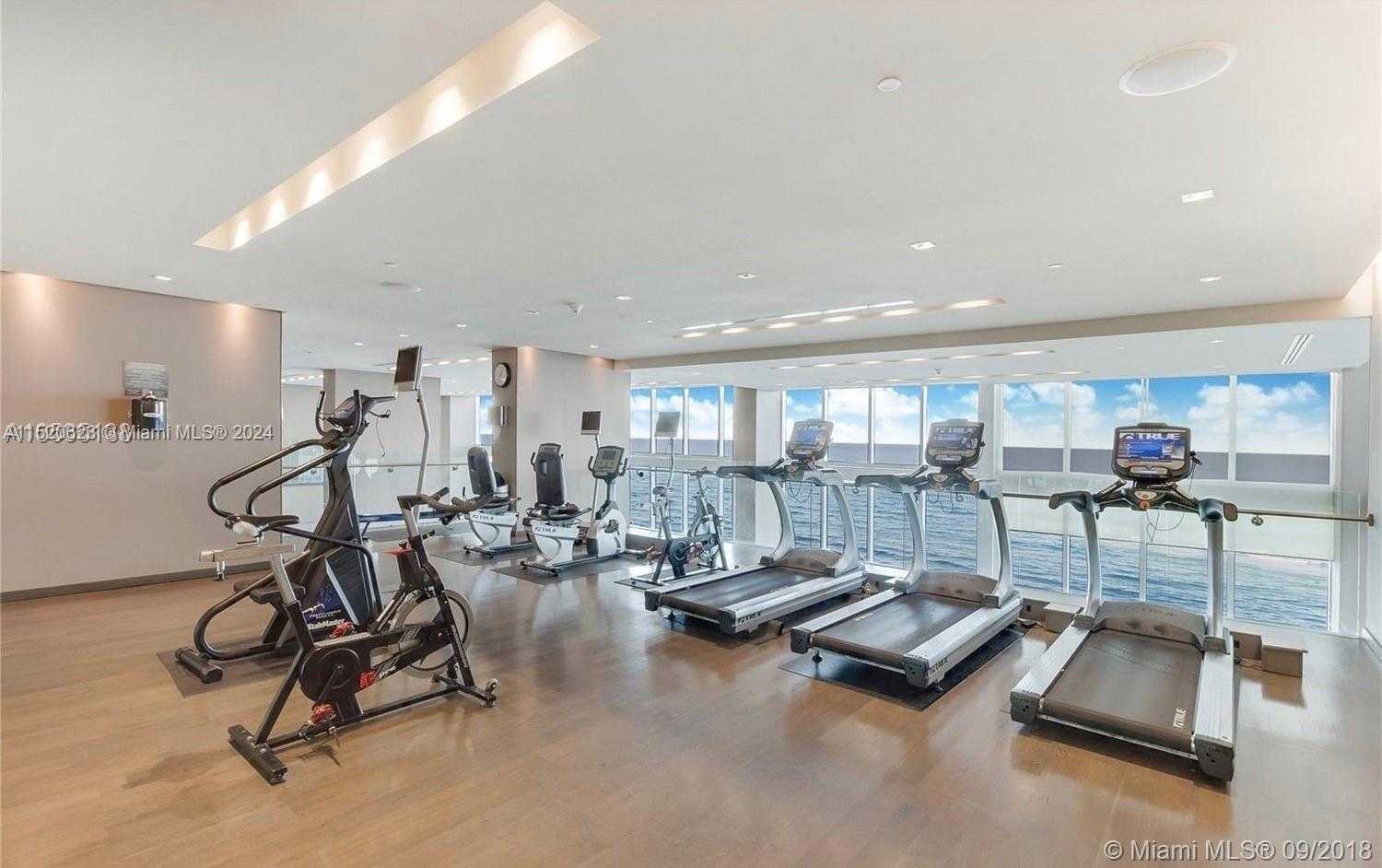 Small Image of 1830 SOUTH OCEAN DR #3809, Hallandale Beach Number 32