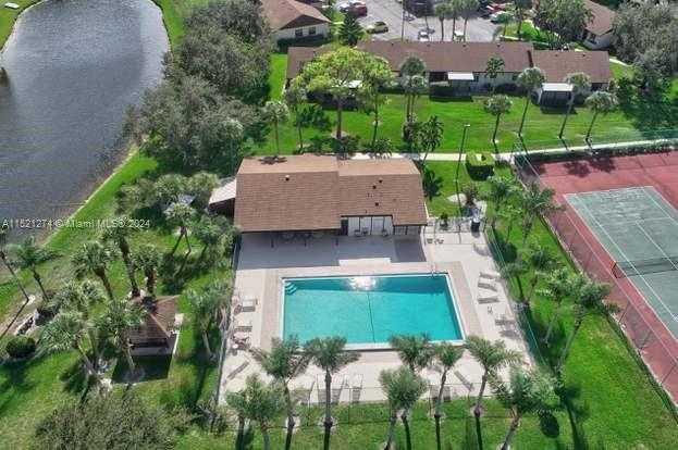 Small Image of 9 VIA DE CASAS SUR #103, Boynton Beach Number 19