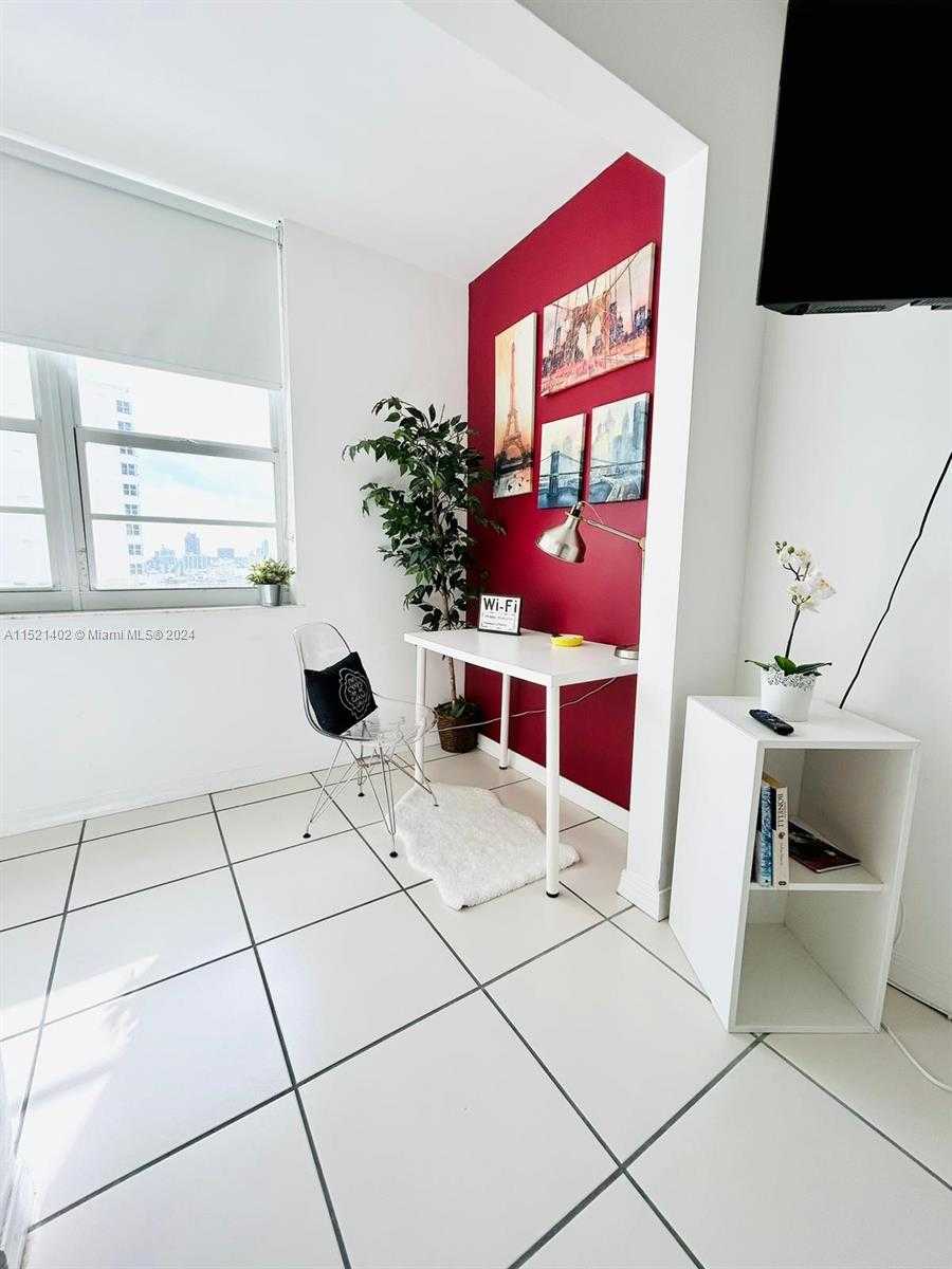 Small Image of 100 LINCOLN RD #1105, Miami Beach Number 4