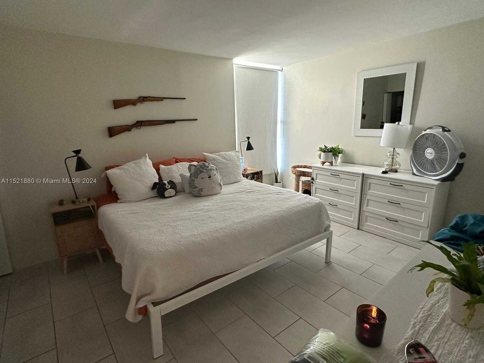 Small Image of 2000 NORTH EAST 135TH ST #1004, North Miami Number 13