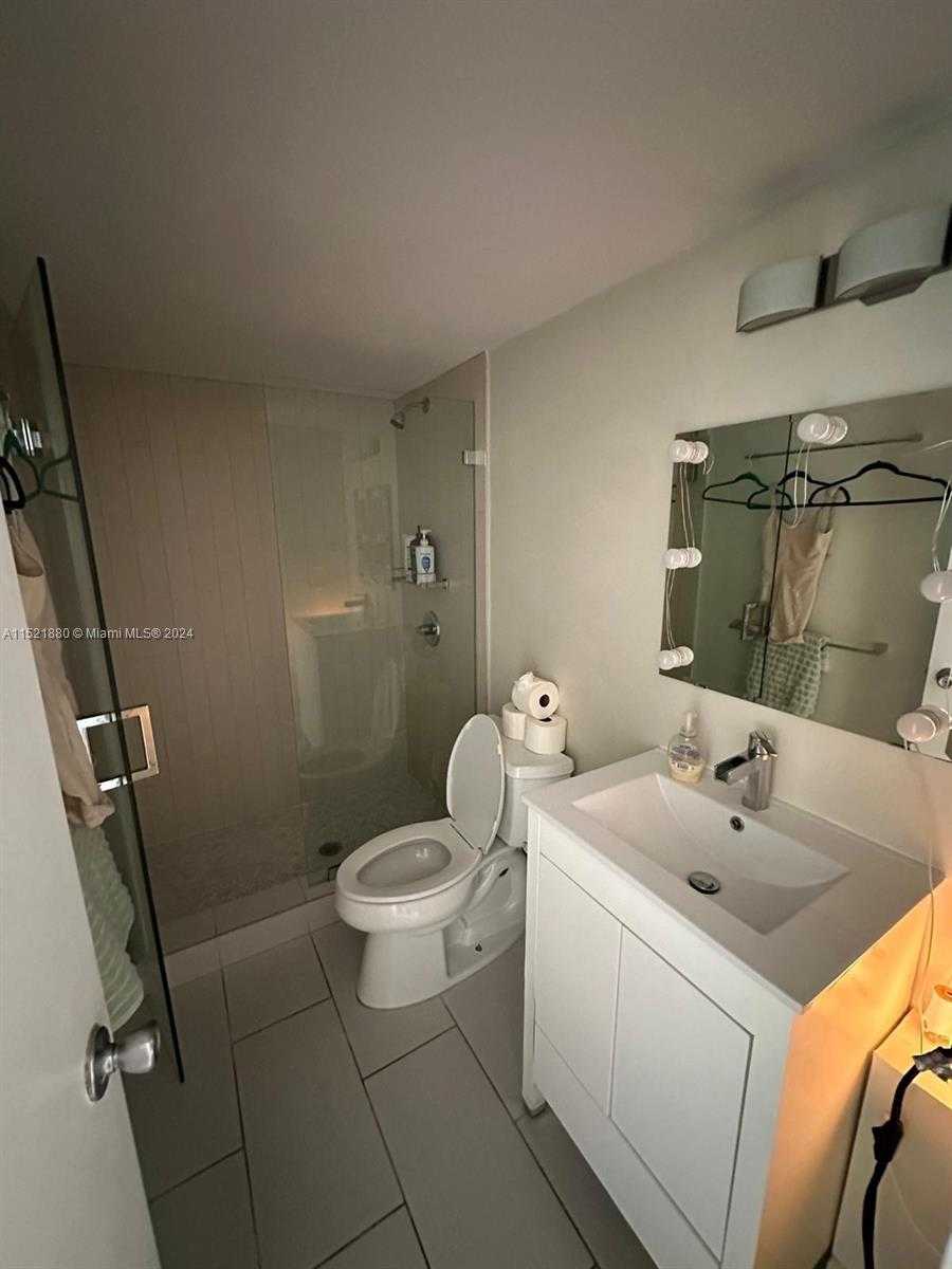 Small Image of 2000 NORTH EAST 135TH ST #1004, North Miami Number 16