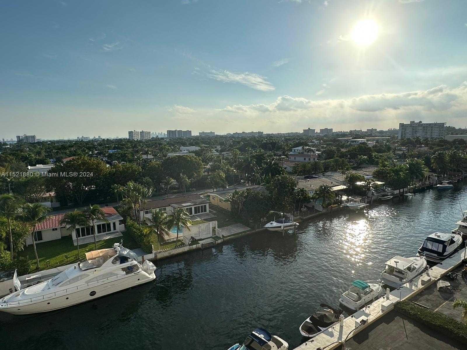 Small Image of 2000 NORTH EAST 135TH ST #1004, North Miami Number 7