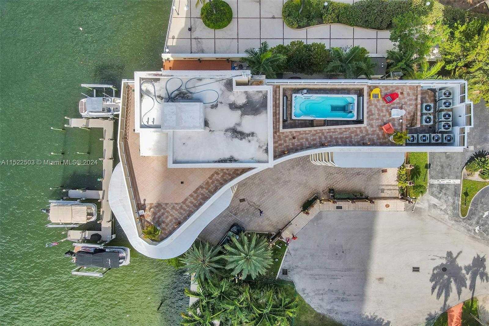 Small Image of 12 SEACREST PKWY #3, Hollywood Number 3