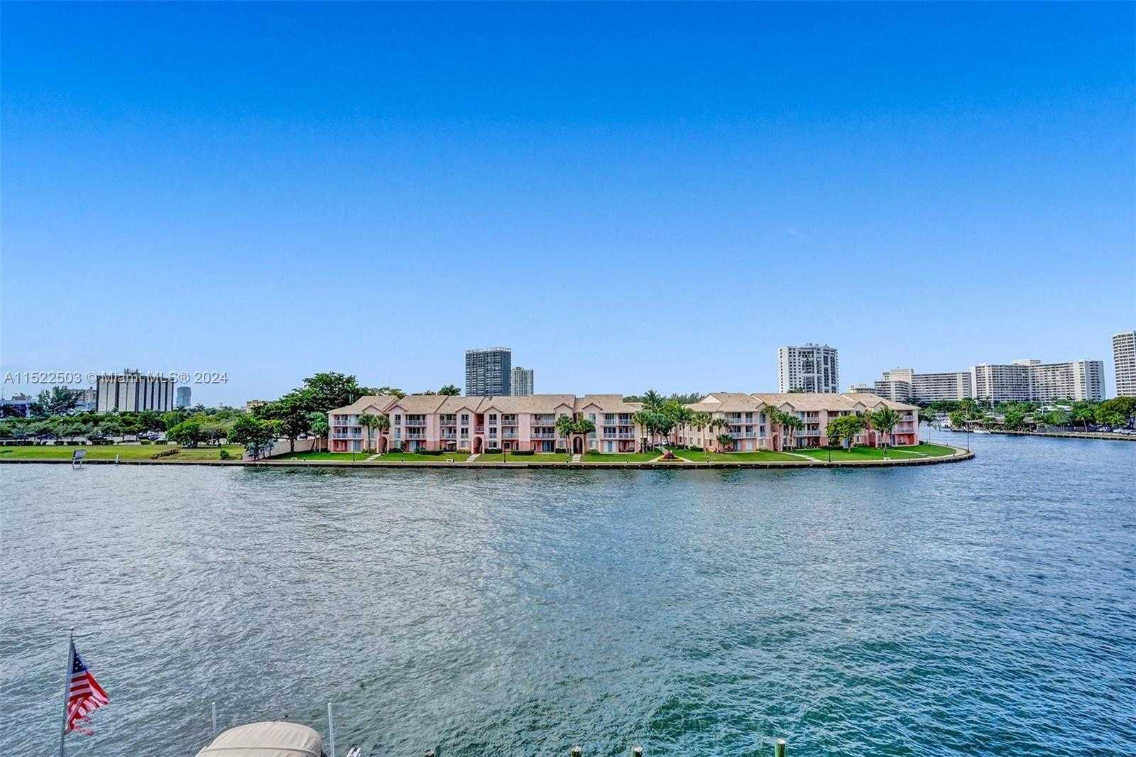 Small Image of 12 SEACREST PKWY #3, Hollywood Number 66