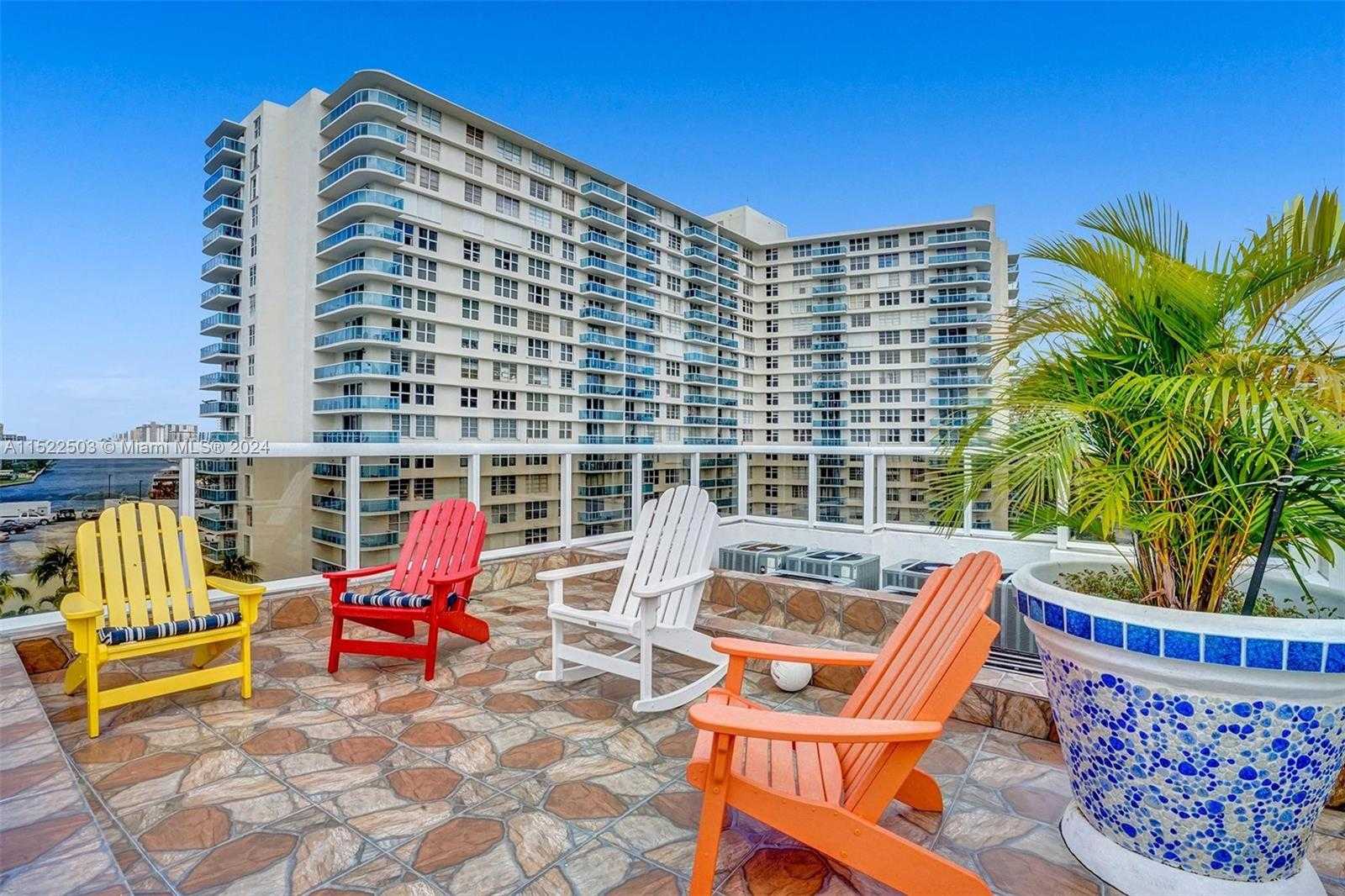 Small Image of 12 SEACREST PKWY #3, Hollywood Number 69
