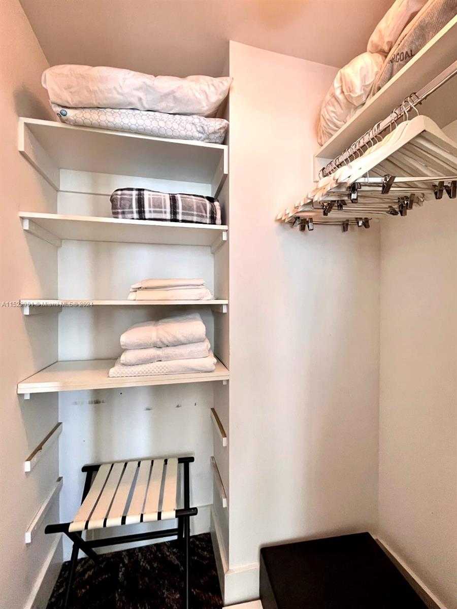 Small Image of 4111 SOUTH OCEAN DR #2109, Hollywood Number 17