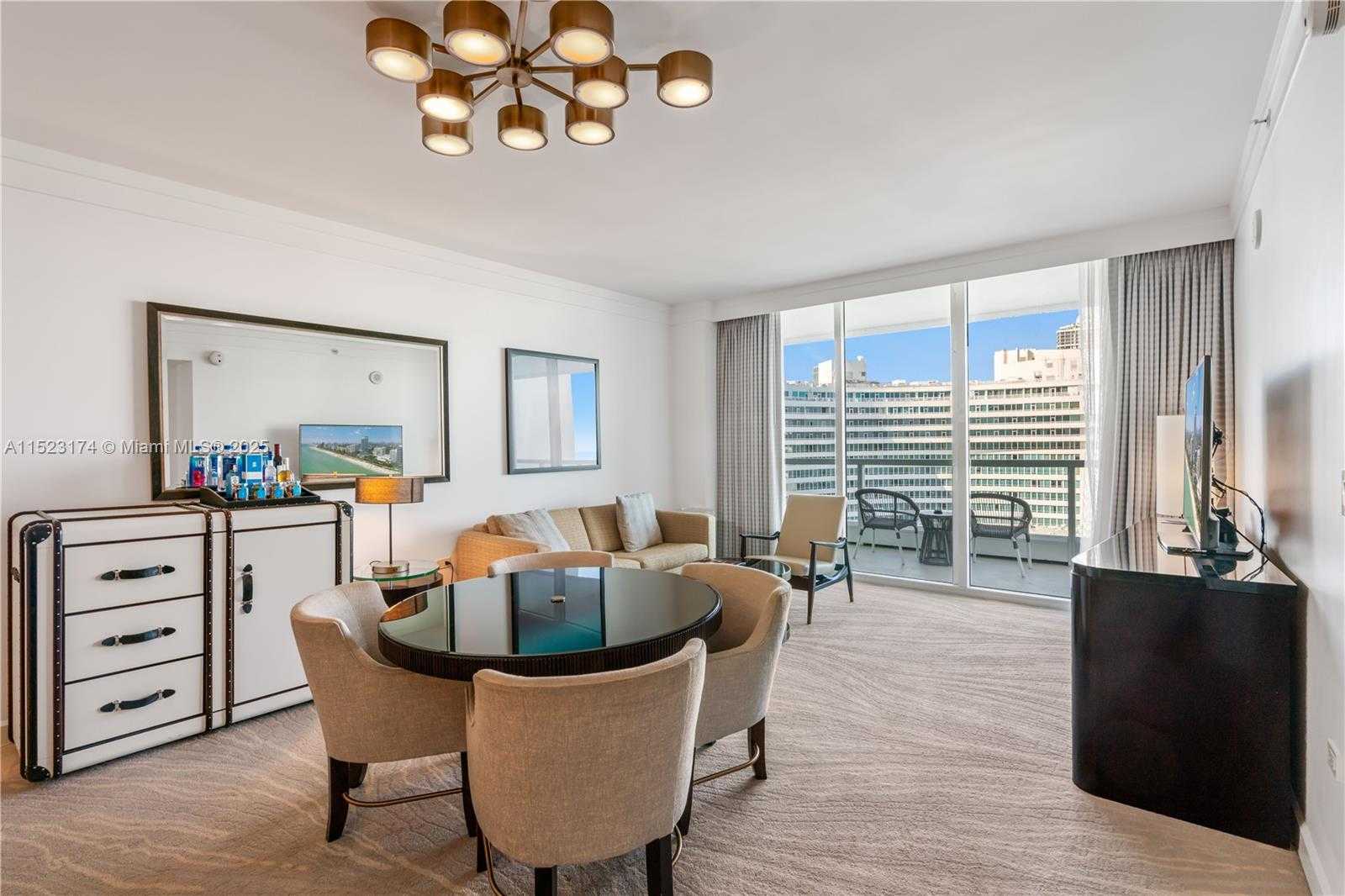Small Image of 4391 COLLINS AV #1007, Miami Beach Number 10