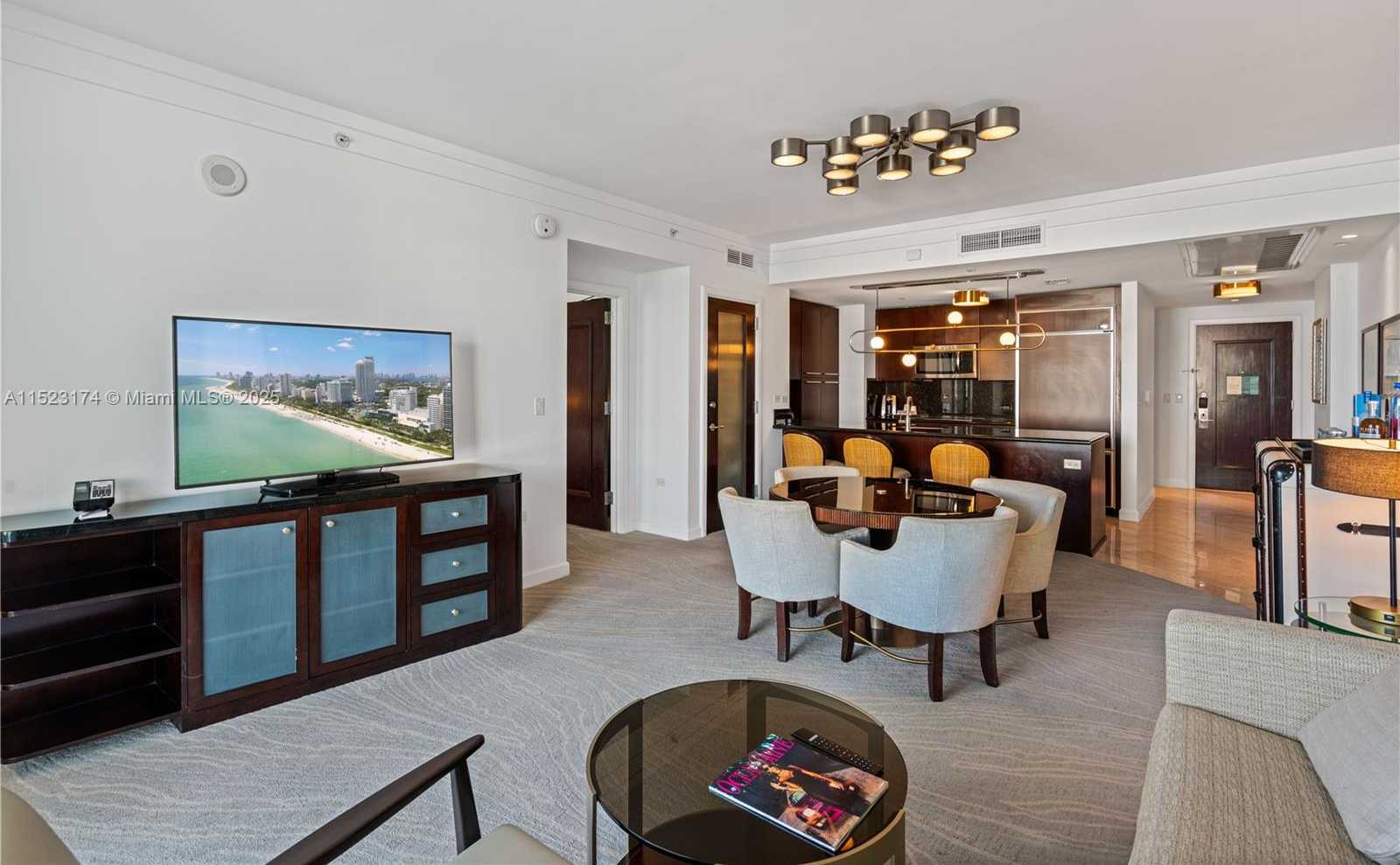 Small Image of 4391 COLLINS AV #1007, Miami Beach Number 13