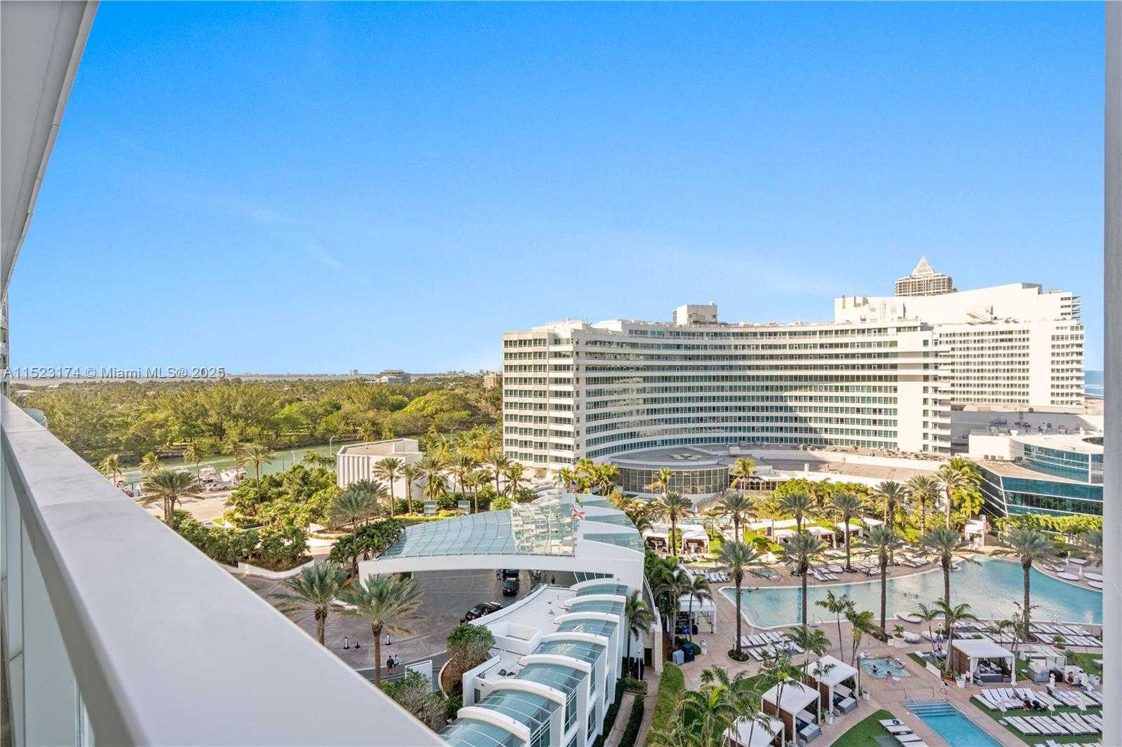 Small Image of 4391 COLLINS AV #1007, Miami Beach Number 2