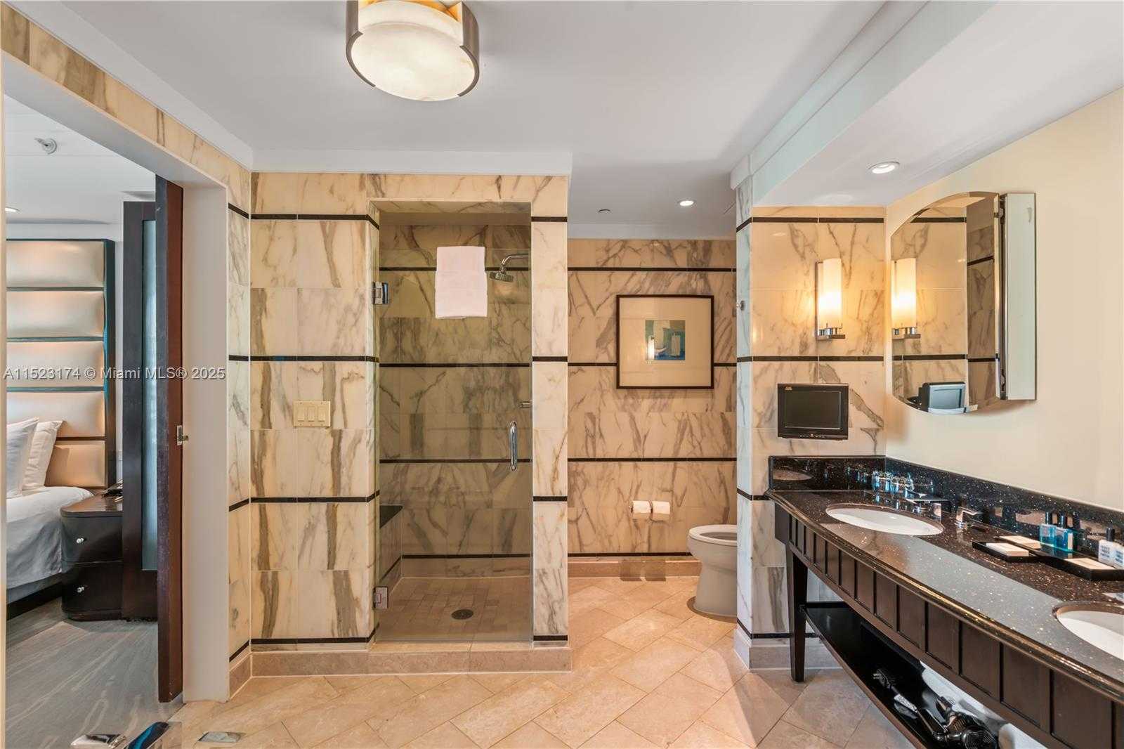 Small Image of 4391 COLLINS AV #1007, Miami Beach Number 29