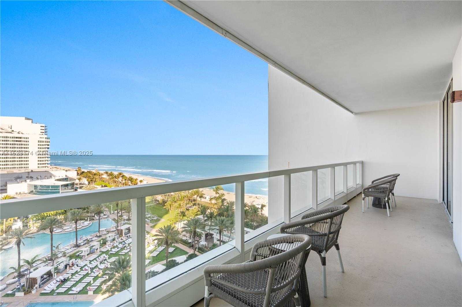 Small Image of 4391 COLLINS AV #1007, Miami Beach Number 3