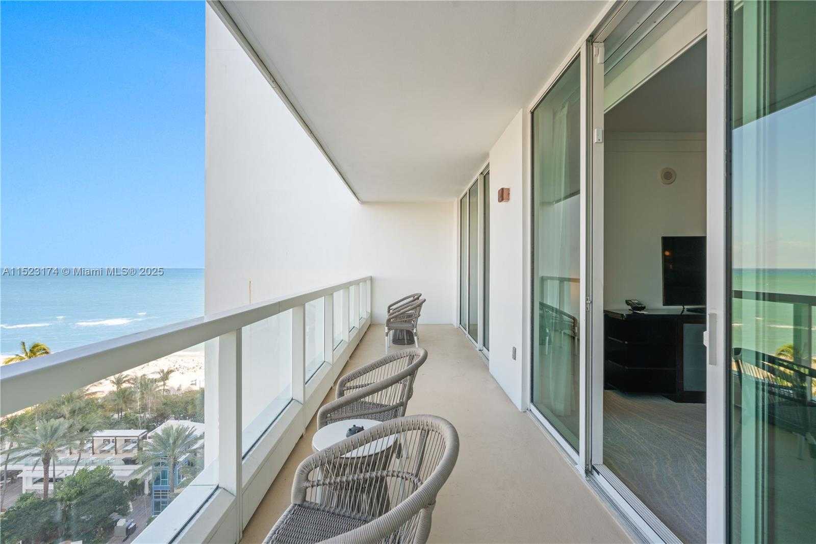 Small Image of 4391 COLLINS AV #1007, Miami Beach Number 34
