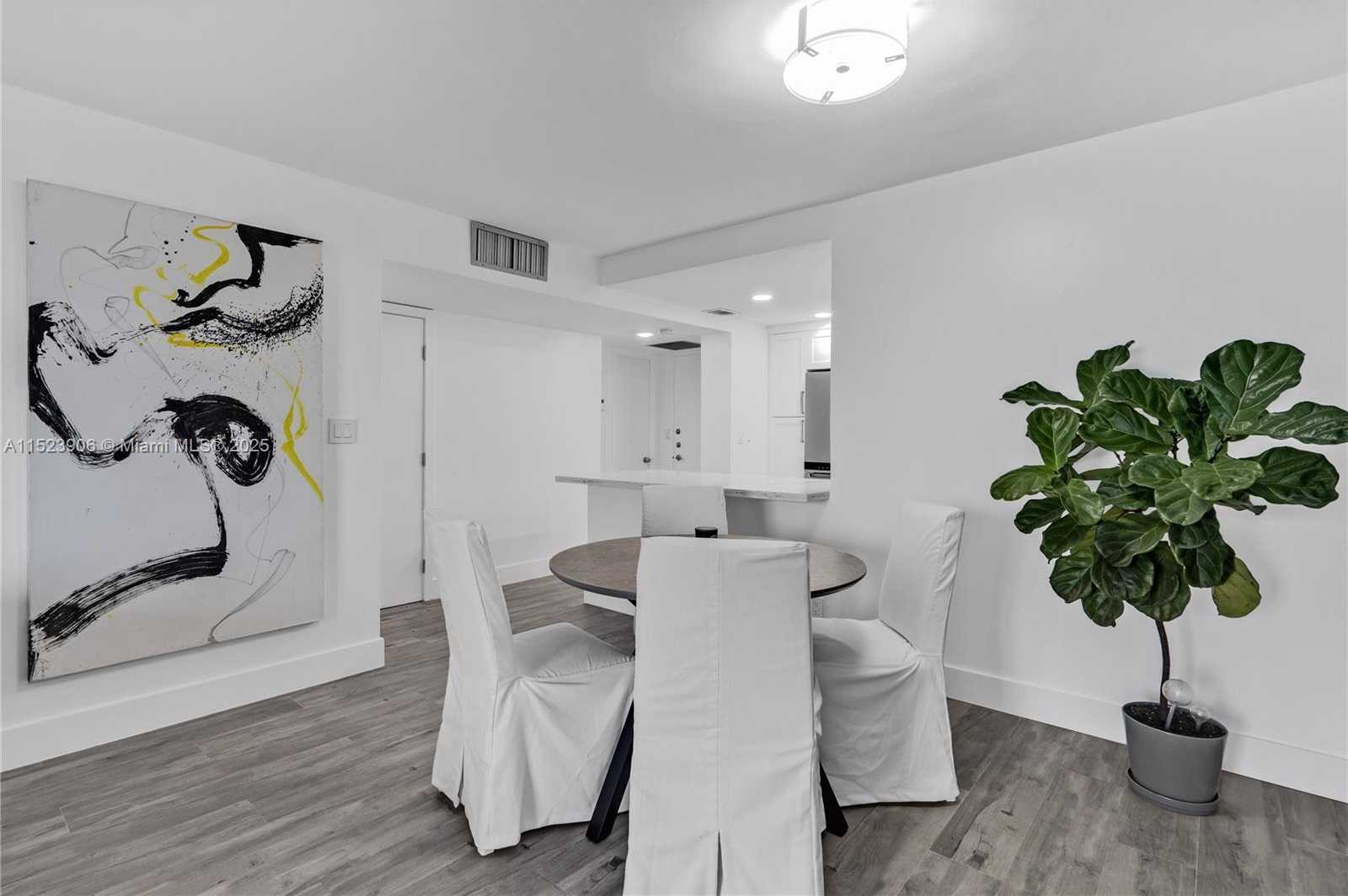 Small Image of 1600 SOUTH OCEAN DR #17D, Hollywood Number 13