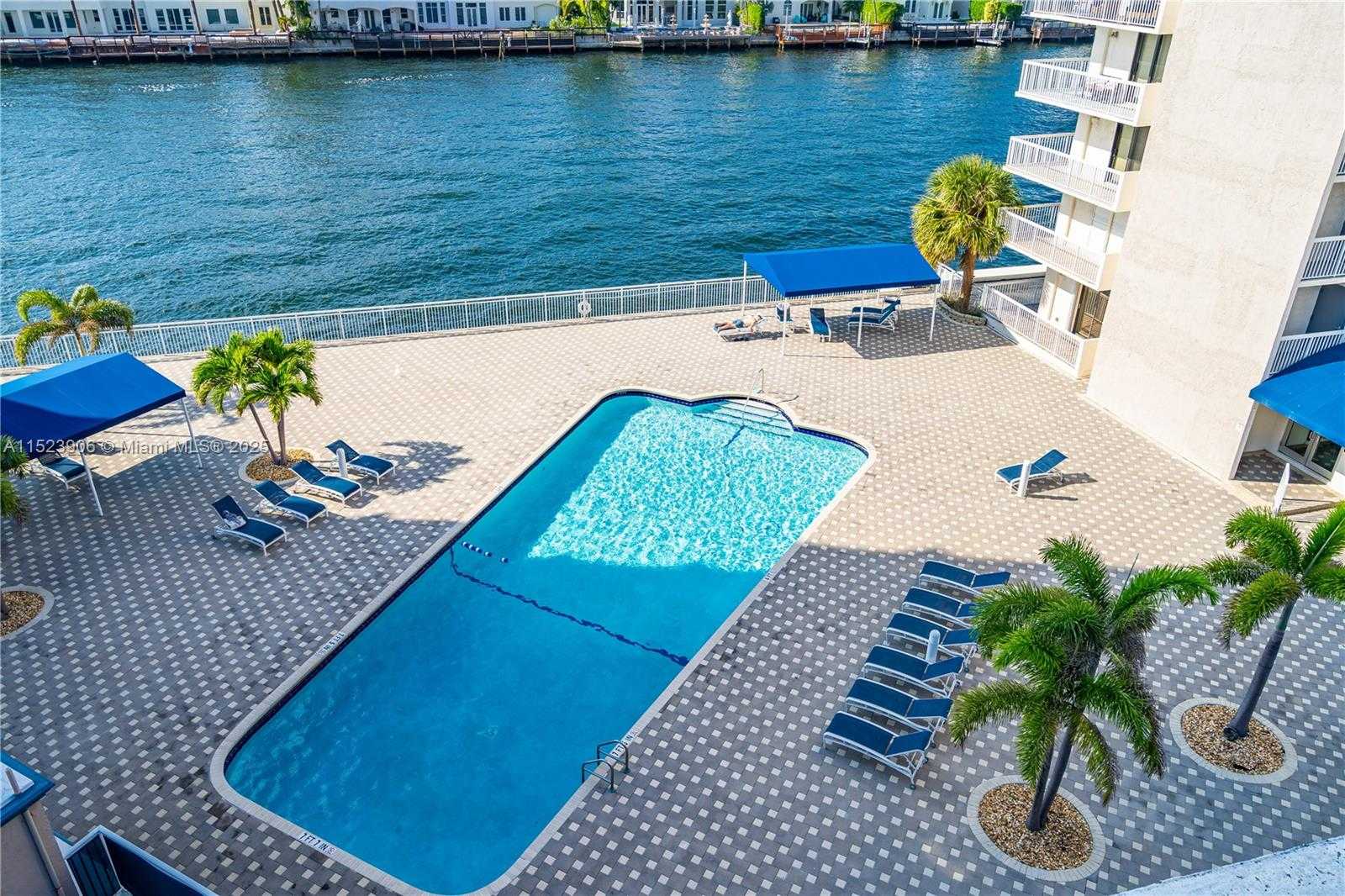Small Image of 1600 SOUTH OCEAN DR #17D, Hollywood Number 31