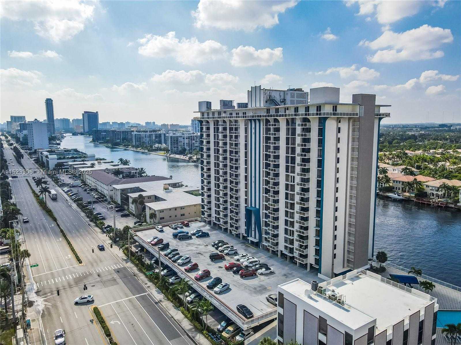 Small Image of 1600 SOUTH OCEAN DR #17D, Hollywood Number 36