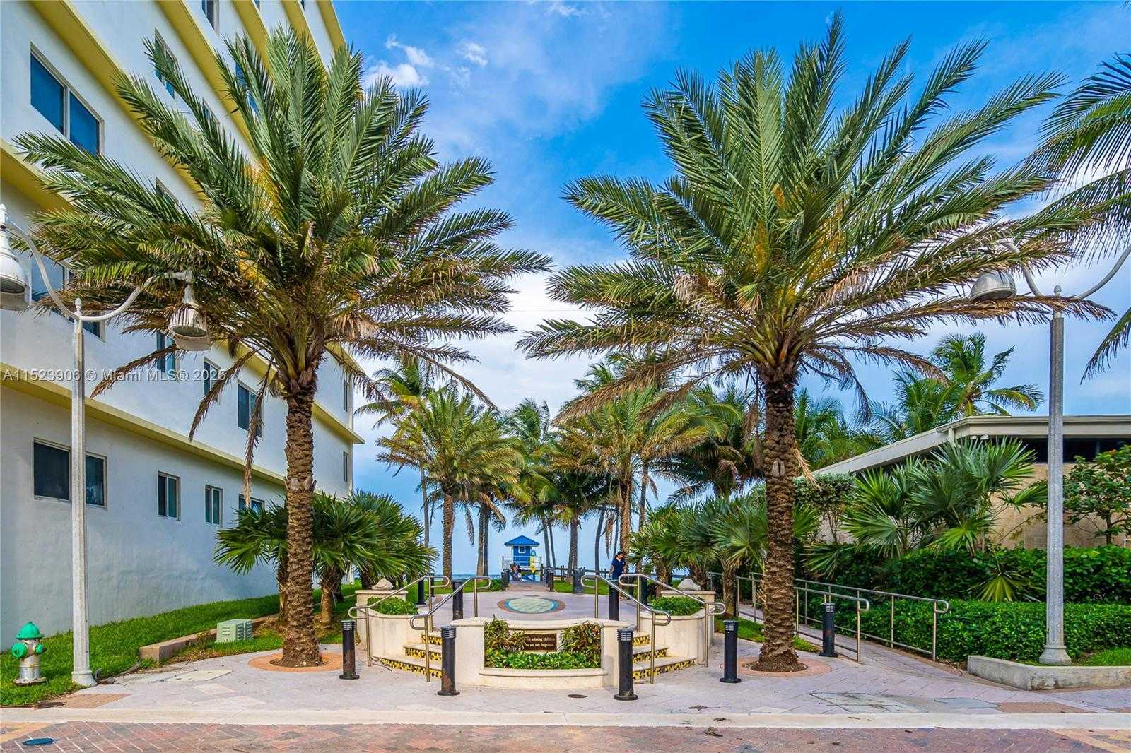 Small Image of 1600 SOUTH OCEAN DR #17D, Hollywood Number 42