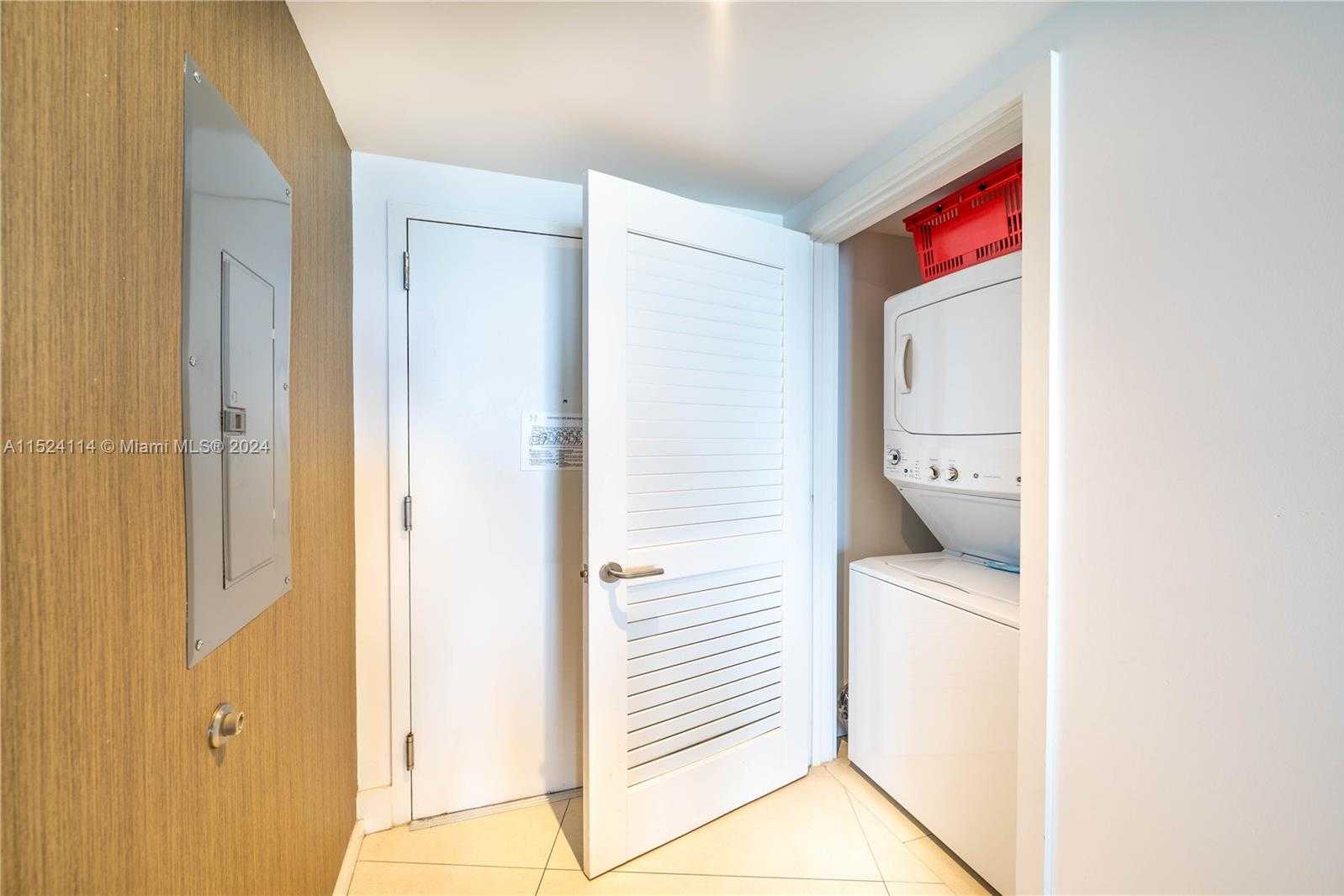 Small Image of 4111 SOUTH OCEAN DR #3112, Hollywood Number 16