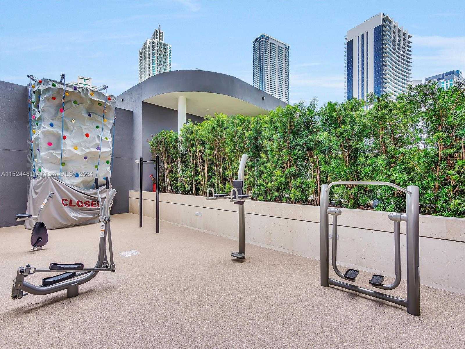 Small Image of 801 SOUTH MIAMI AVE #2310, Miami Number 42