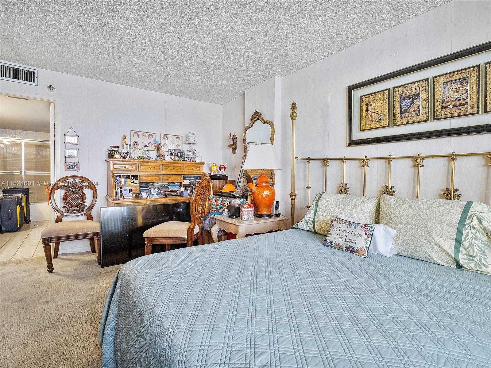 Small Image of 290 174TH ST #1809, Sunny Isles Beach Number 16