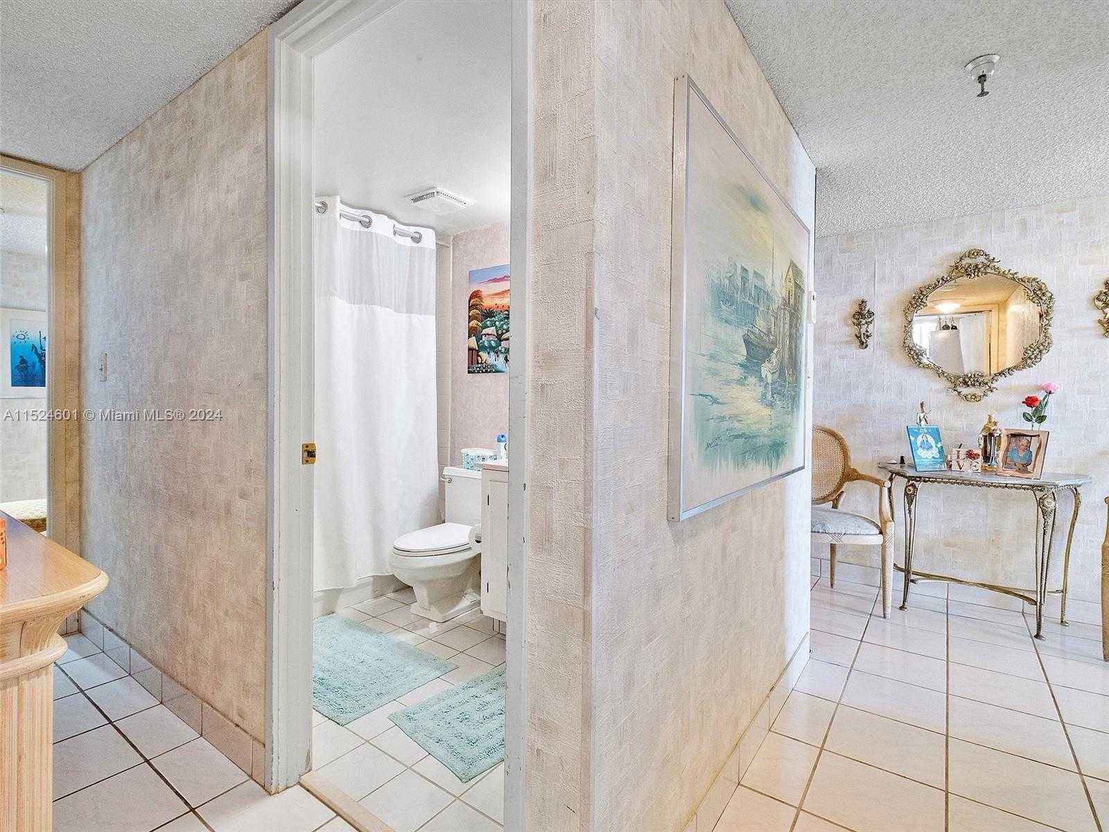 Small Image of 290 174TH ST #1809, Sunny Isles Beach Number 19